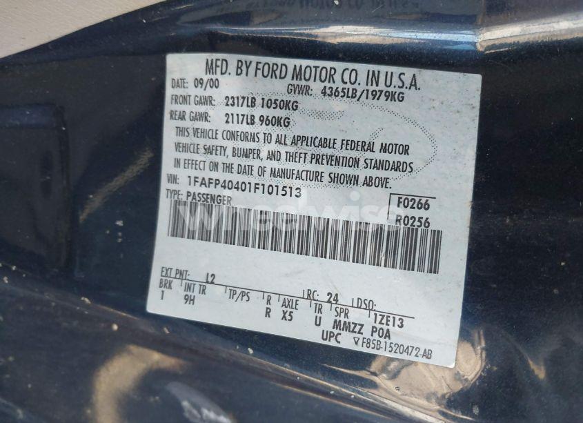 Photo 9 of 2001 Ford Mustang (VIN 1FAFP40401F101513)