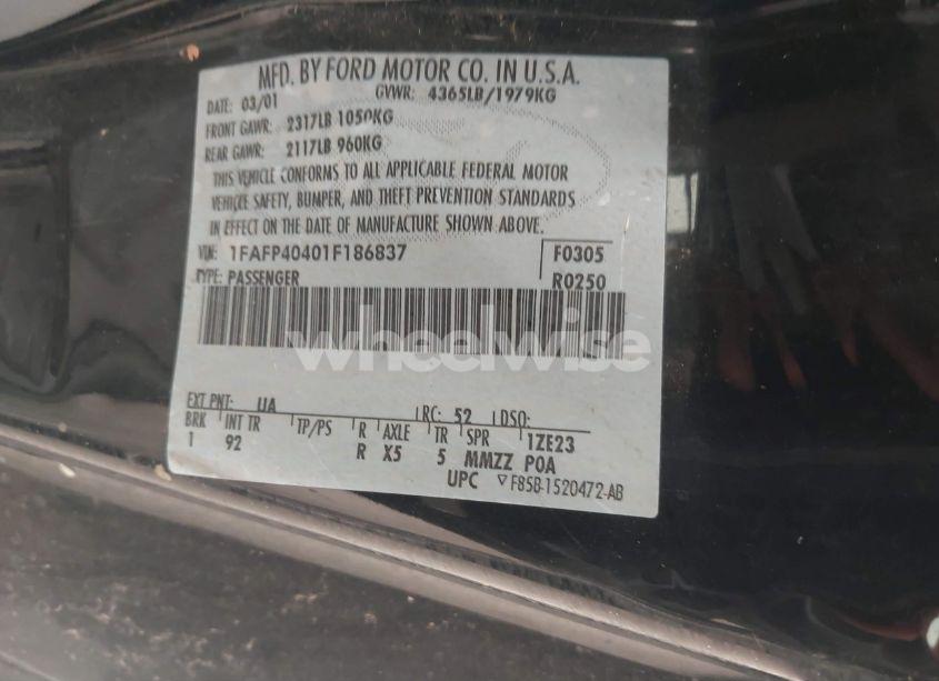 Photo 9 of 2001 Ford Mustang (VIN 1FAFP40401F186837)