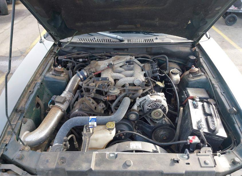 Photo 10 of 1999 Ford Mustang (VIN 1FAFP4040XF140286)