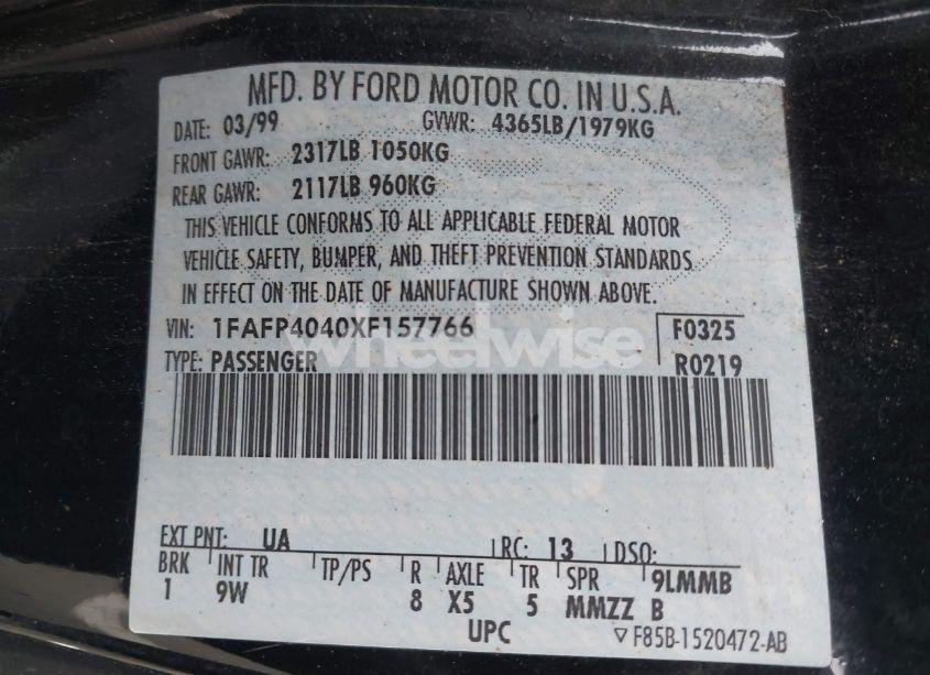 Photo 9 of 1999 Ford Mustang (VIN 1FAFP4040XF157766)