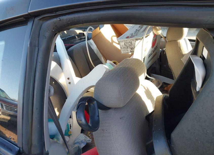 Photo 8 of 2000 Ford Mustang (VIN 1FAFP4040YF121089)