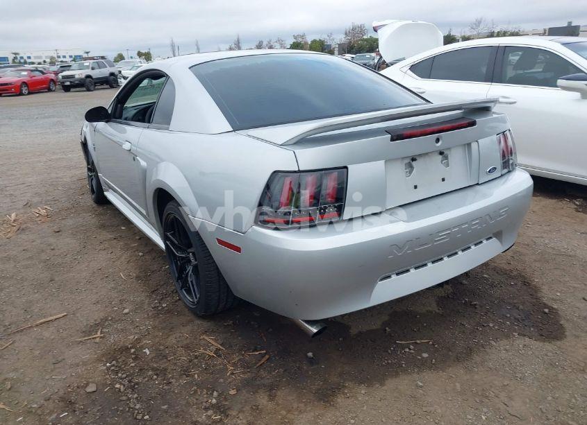 Photo 3 of 2000 Ford Mustang (VIN 1FAFP4040YF182992)