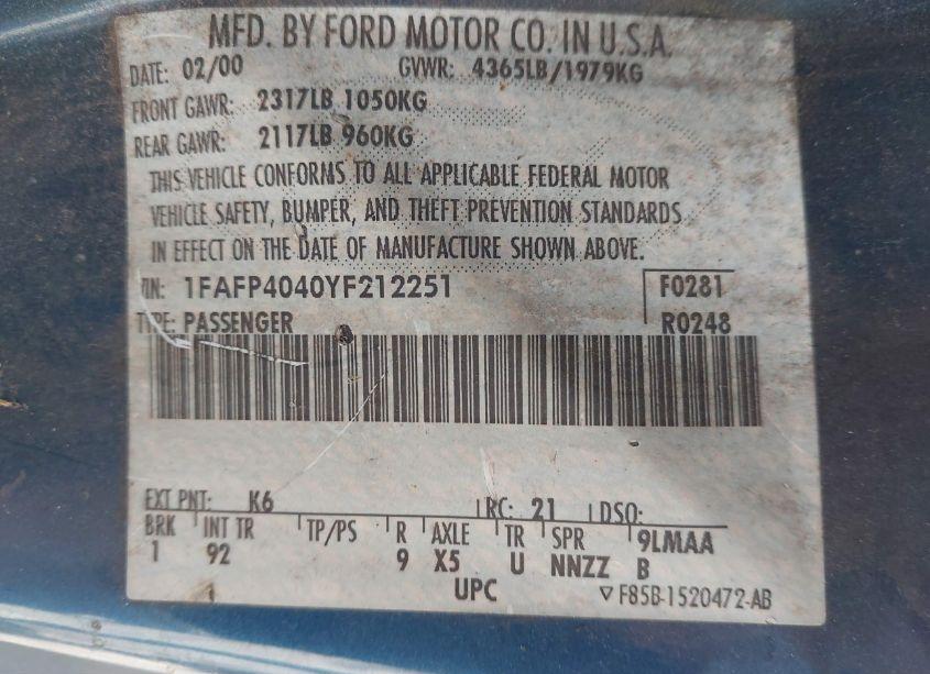 Photo 9 of 2000 Ford Mustang (VIN 1FAFP4040YF212251)