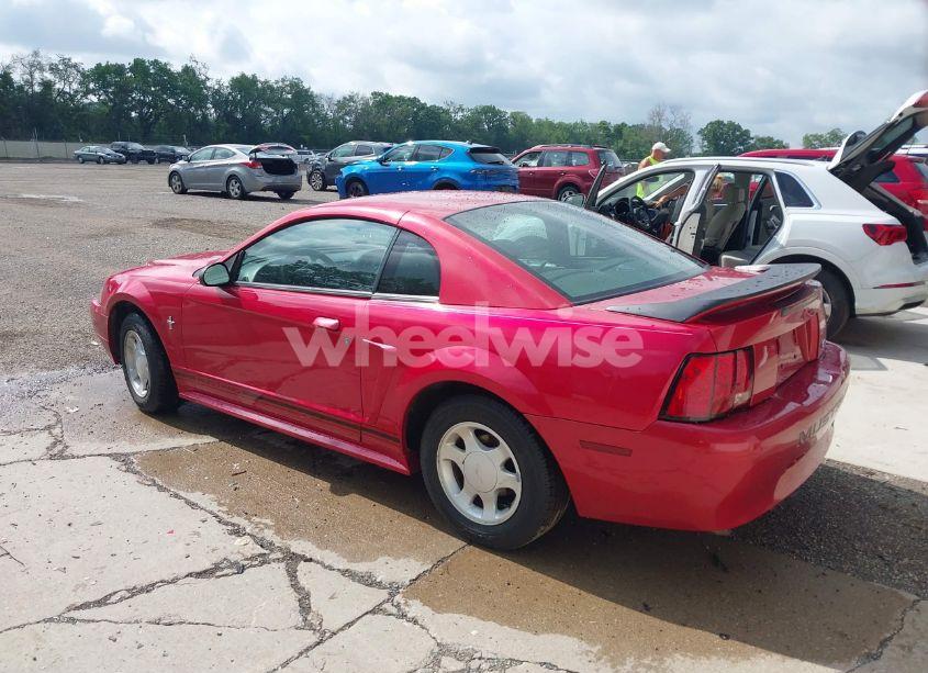 Photo 3 of 2000 Ford Mustang (VIN 1FAFP4040YF245895)