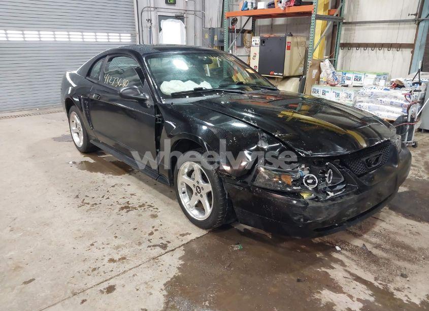 2001 Ford Mustang (VIN 1FAFP40411F227623) main photo