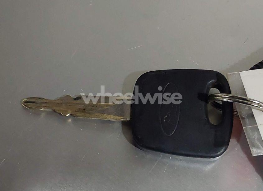 Photo 11 of 2001 Ford Mustang (VIN 1FAFP40411F227623)