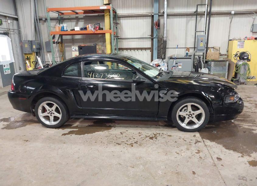 Photo 13 of 2001 Ford Mustang (VIN 1FAFP40411F227623)