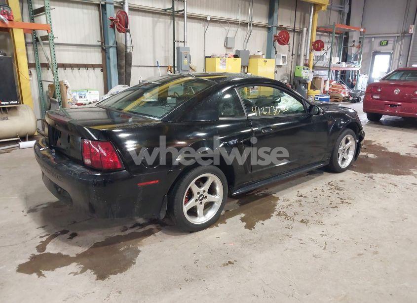 Photo 4 of 2001 Ford Mustang (VIN 1FAFP40411F227623)