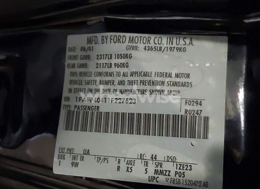 Photo 9 of 2001 Ford Mustang (VIN 1FAFP40411F227623)