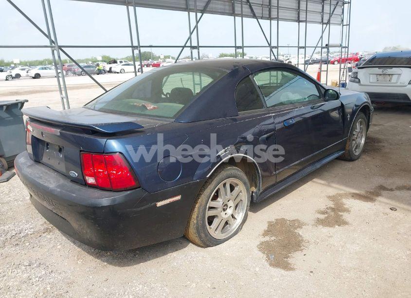 Photo 4 of 2002 Ford Mustang (VIN 1FAFP40412F226151)