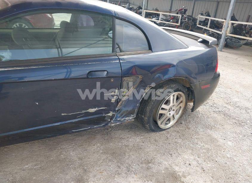 Photo 6 of 2002 Ford Mustang (VIN 1FAFP40412F226151)