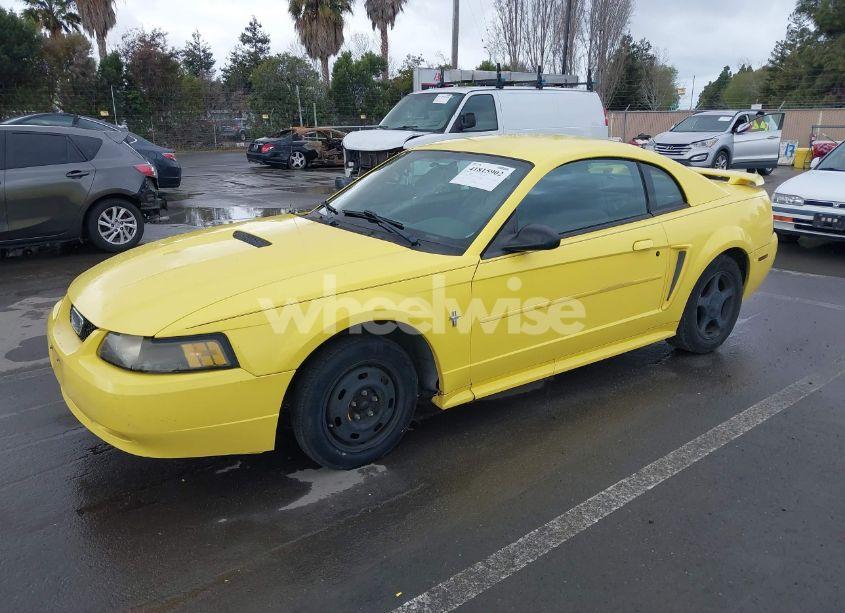 Photo 2 of 2002 Ford Mustang (VIN 1FAFP40412F228577)