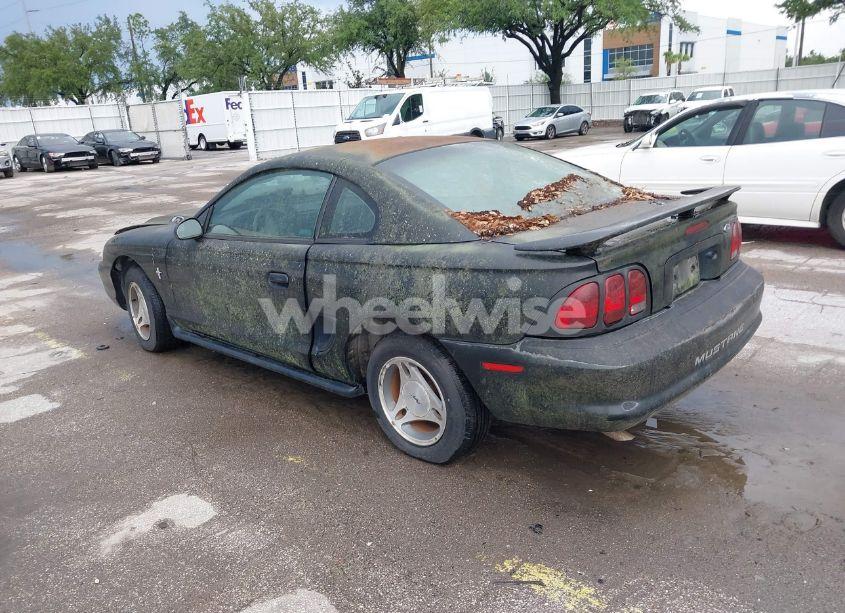 Photo 3 of 1998 Ford Mustang (VIN 1FAFP4041WF273380)