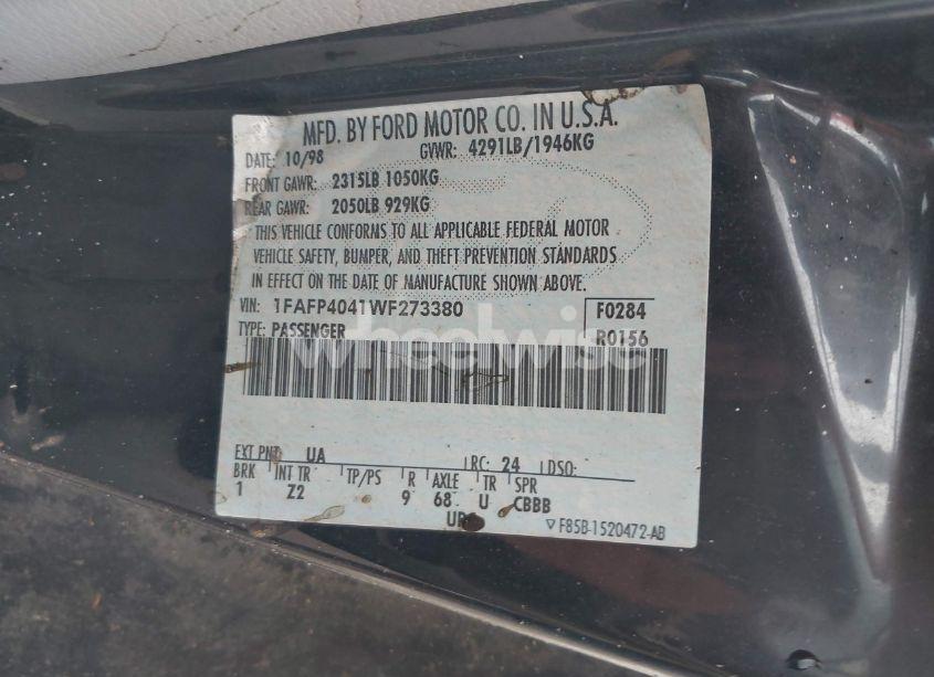 Photo 9 of 1998 Ford Mustang (VIN 1FAFP4041WF273380)