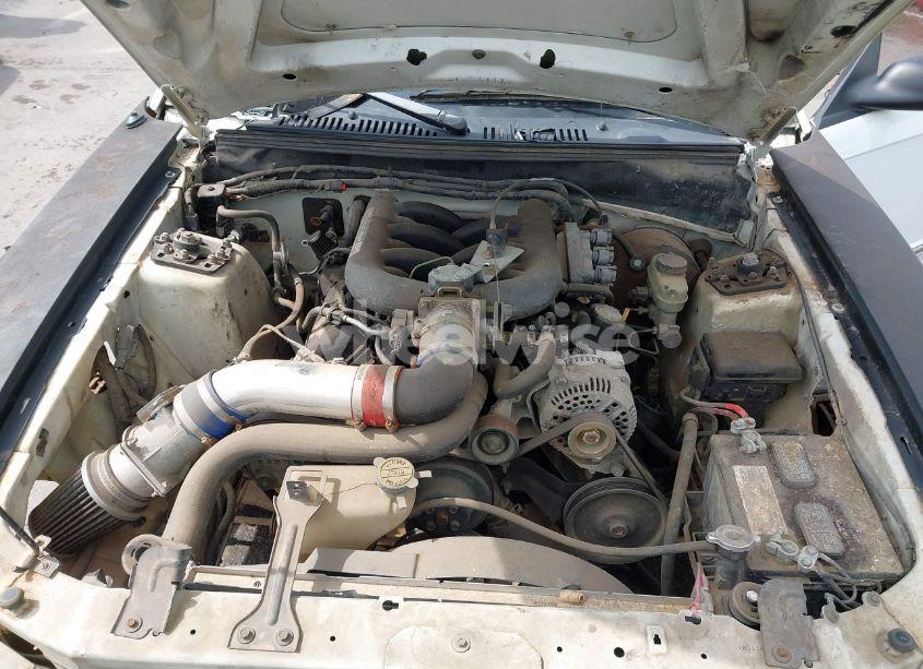 Photo 10 of 1999 Ford Mustang (VIN 1FAFP4041XF204058)