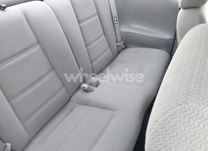 Photo 8 of 2000 Ford Mustang (VIN 1FAFP4041YF226983)