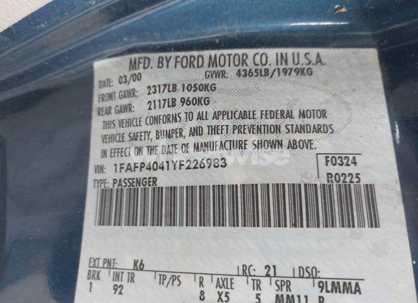 Photo 9 of 2000 Ford Mustang (VIN 1FAFP4041YF226983)