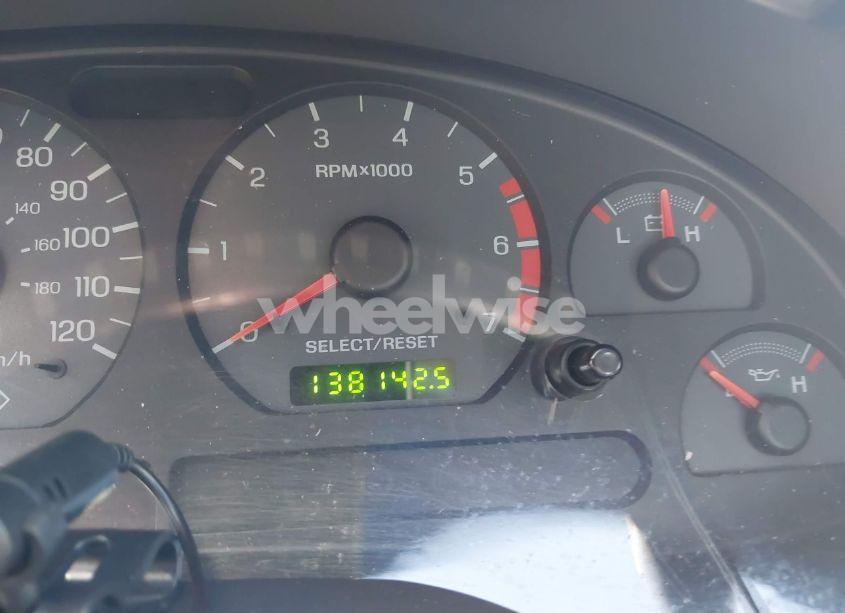 Photo 14 of 2001 Ford Mustang DELUXE (VIN 1FAFP40421F220664)