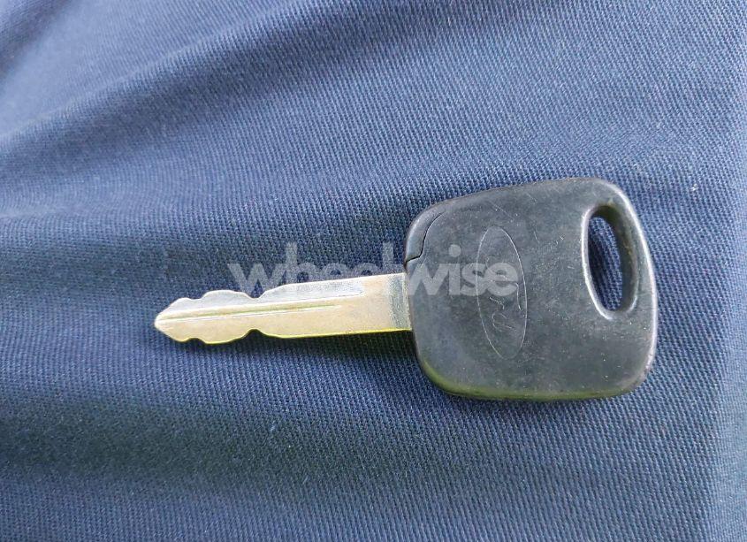 Photo 11 of 2001 Ford Mustang (VIN 1FAFP40421F243037)