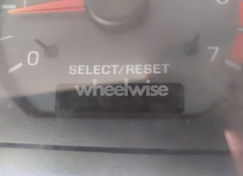 Photo 15 of 2002 Ford Mustang (VIN 1FAFP40422F114992)