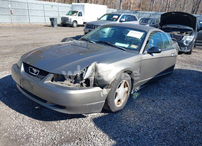 Photo 2 of 2002 Ford Mustang (VIN 1FAFP40422F155610)