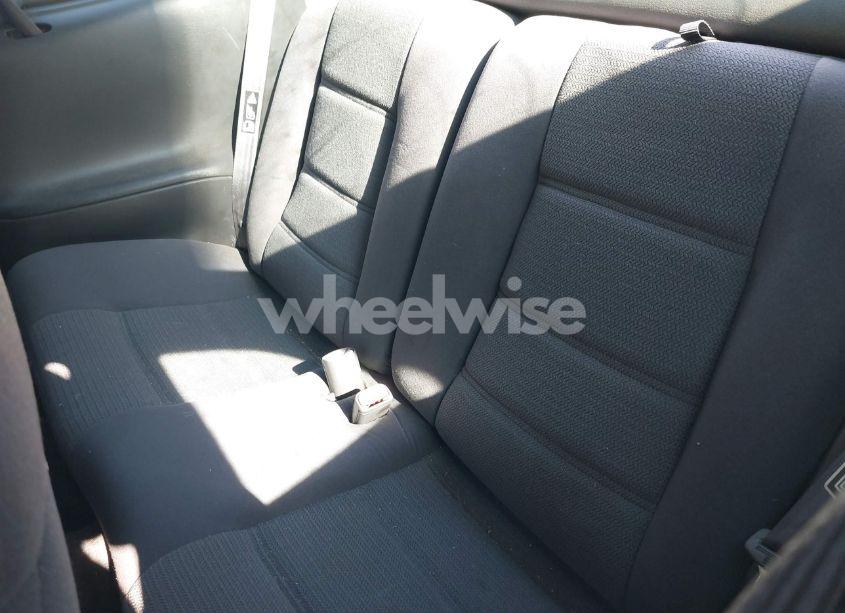 Photo 8 of 2002 Ford Mustang (VIN 1FAFP40422F155610)