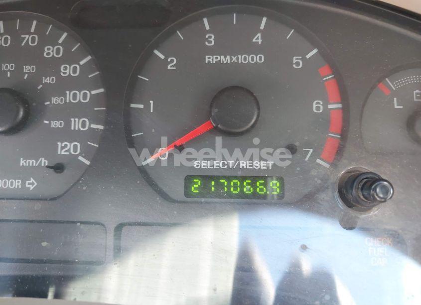 Photo 7 of 2002 Ford Mustang (VIN 1FAFP40422F157406)