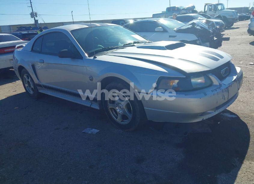 2004 Ford Mustang (VIN 1FAFP40424F114915) main photo