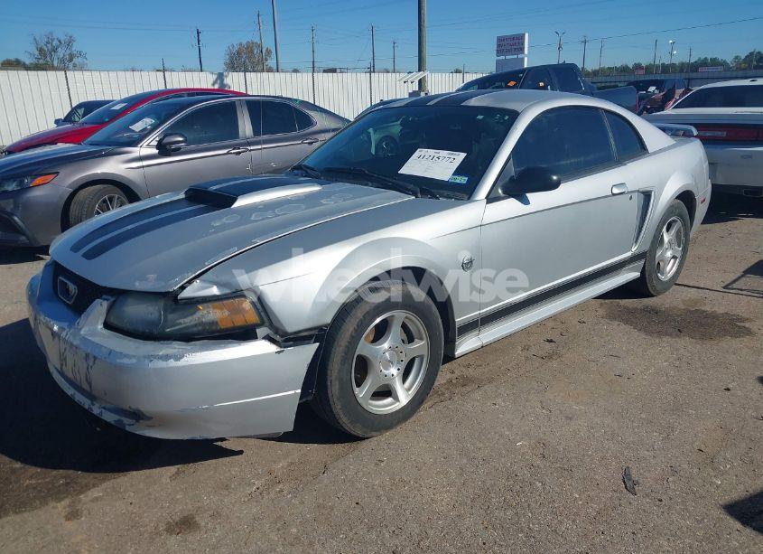 Photo 2 of 2004 Ford Mustang (VIN 1FAFP40424F114915)