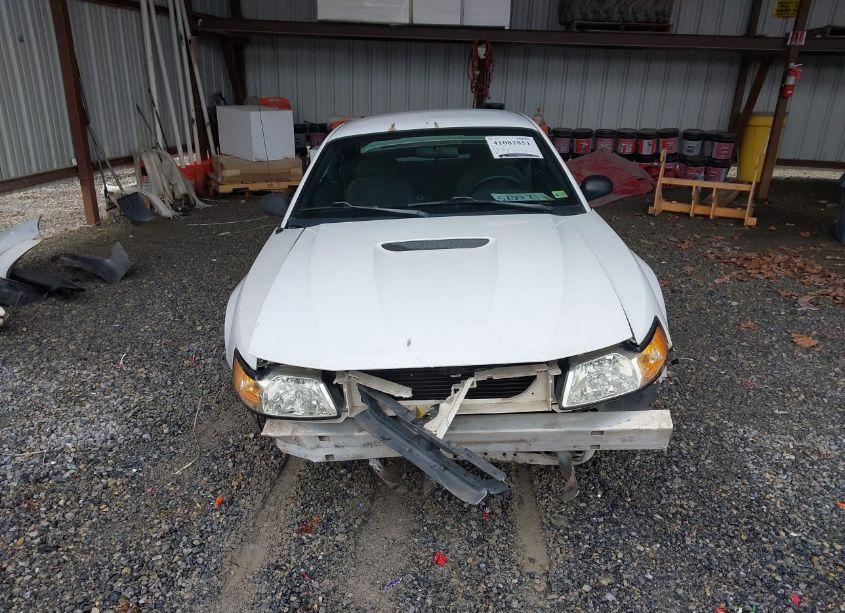 Photo 12 of 1999 Ford Mustang (VIN 1FAFP4042XF156909)