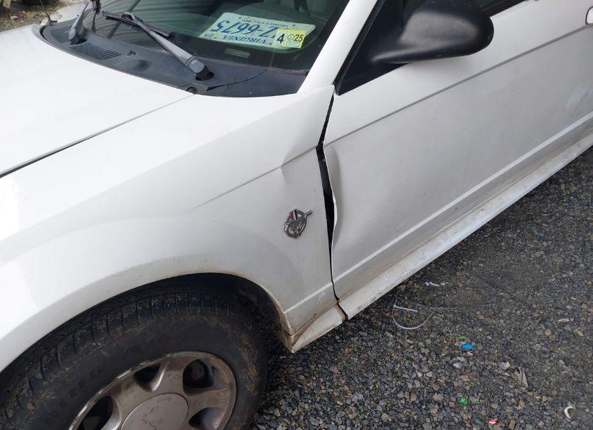 Photo 17 of 1999 Ford Mustang (VIN 1FAFP4042XF156909)