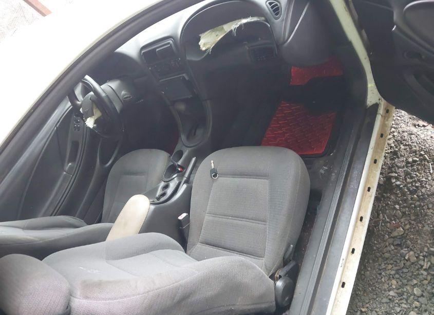 Photo 5 of 1999 Ford Mustang (VIN 1FAFP4042XF156909)