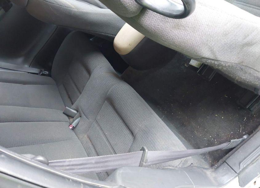 Photo 8 of 1999 Ford Mustang (VIN 1FAFP4042XF156909)