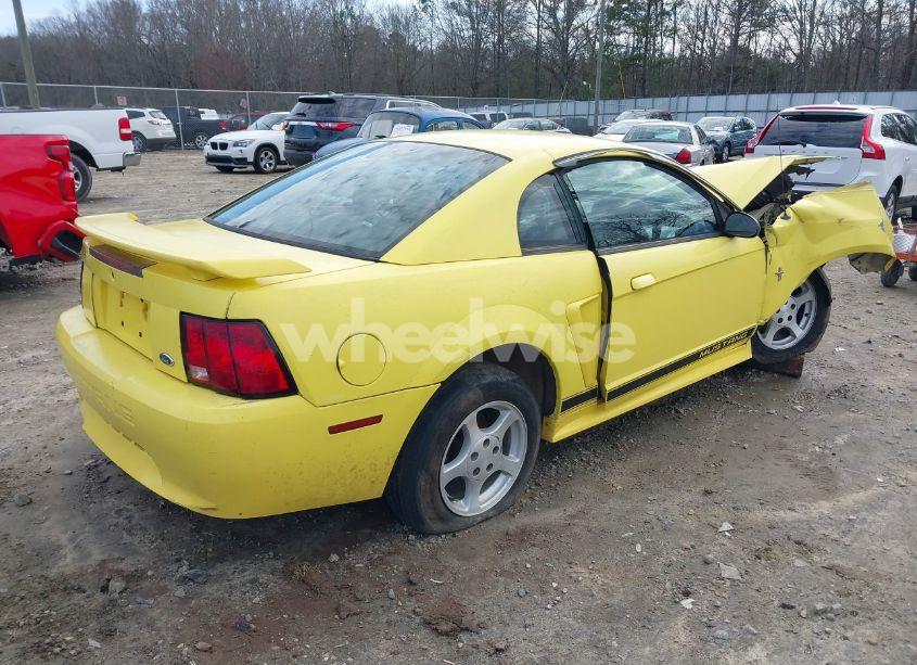 Photo 4 of 2002 Ford Mustang (VIN 1FAFP40432F104794)