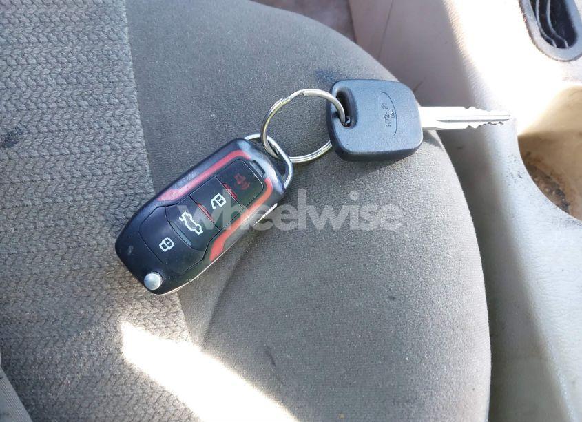 Photo 11 of 2002 Ford Mustang (VIN 1FAFP40432F132501)