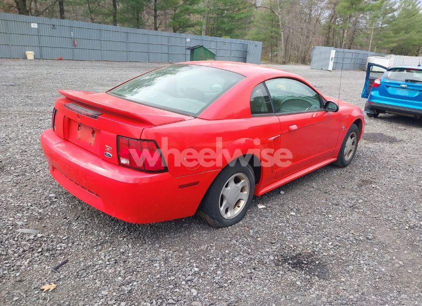 Photo 4 of 2000 Ford Mustang (VIN 1FAFP4043YF269401)