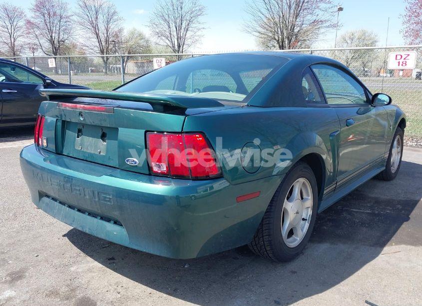 Photo 4 of 2001 Ford Mustang (VIN 1FAFP40441F214400)