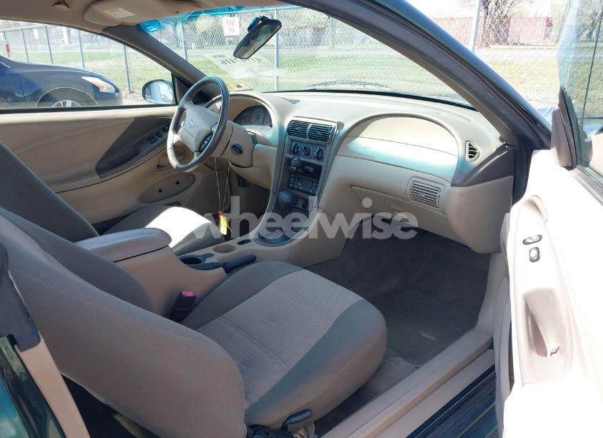 Photo 5 of 2001 Ford Mustang (VIN 1FAFP40441F214400)