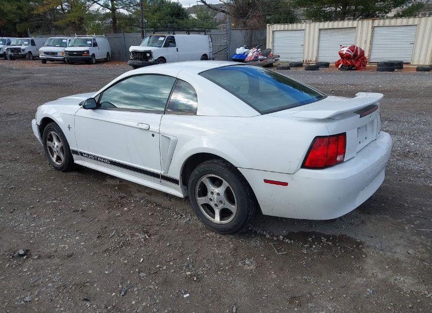 Photo 3 of 2002 Ford Mustang N/A (VIN 1FAFP40442F154961)