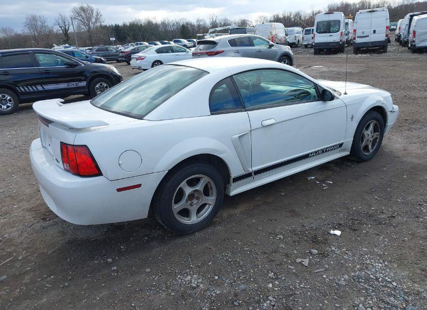 Photo 4 of 2002 Ford Mustang N/A (VIN 1FAFP40442F154961)