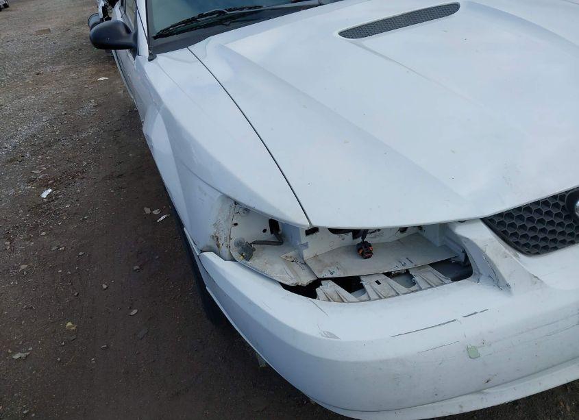 Photo 6 of 2002 Ford Mustang N/A (VIN 1FAFP40442F154961)
