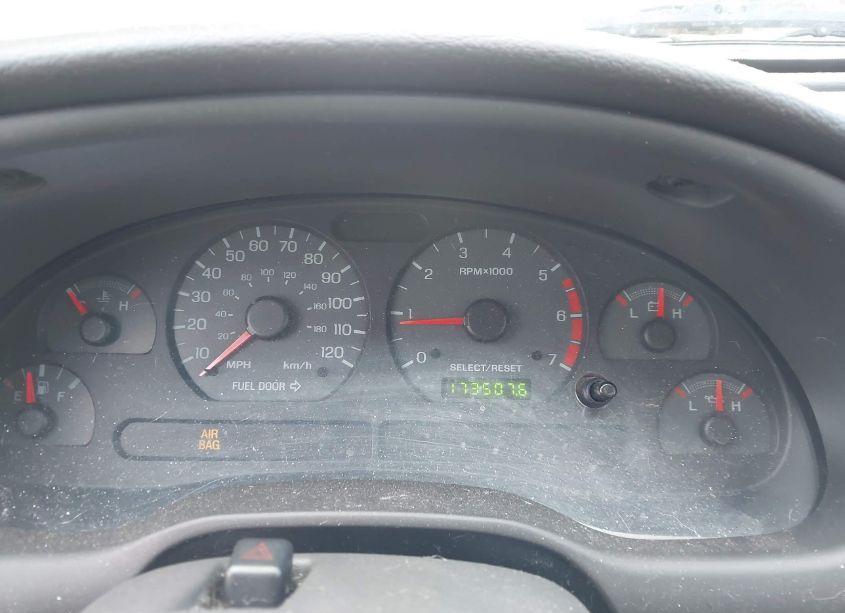 Photo 7 of 2002 Ford Mustang N/A (VIN 1FAFP40442F154961)