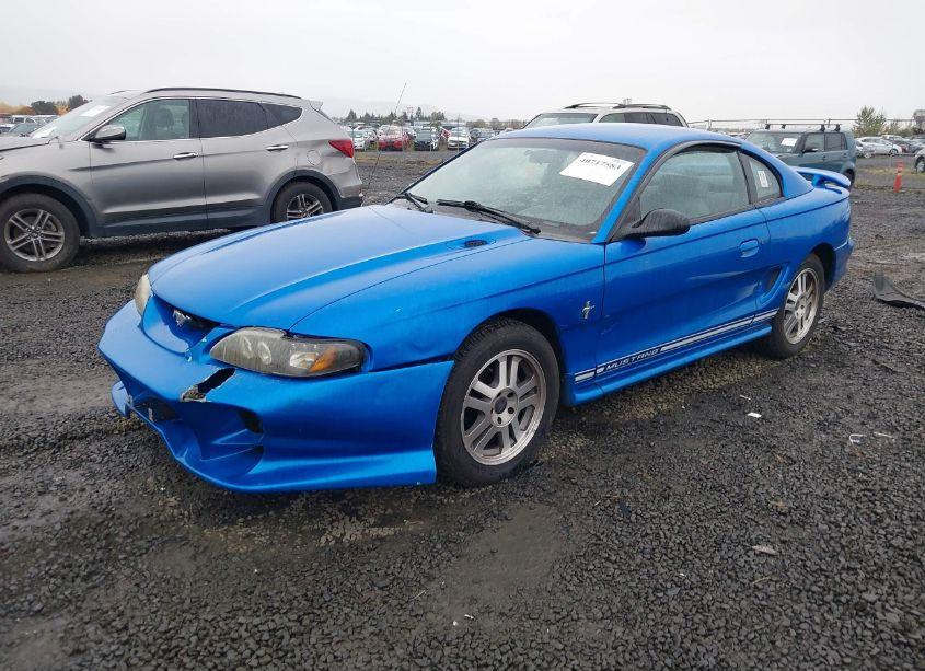 Photo 2 of 1998 Ford Mustang (VIN 1FAFP4044WF142671)