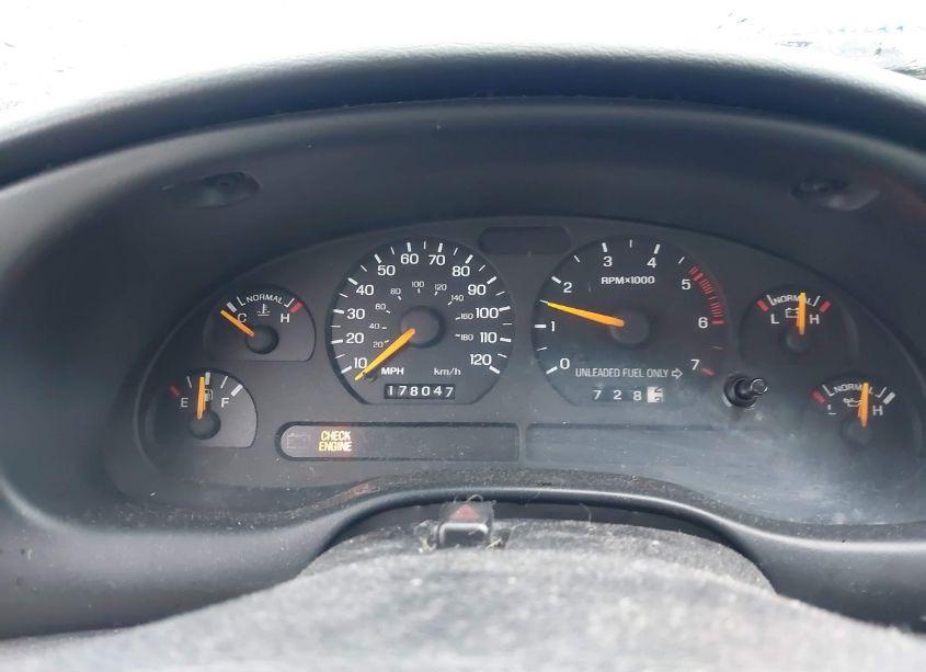 Photo 7 of 1998 Ford Mustang (VIN 1FAFP4044WF142671)