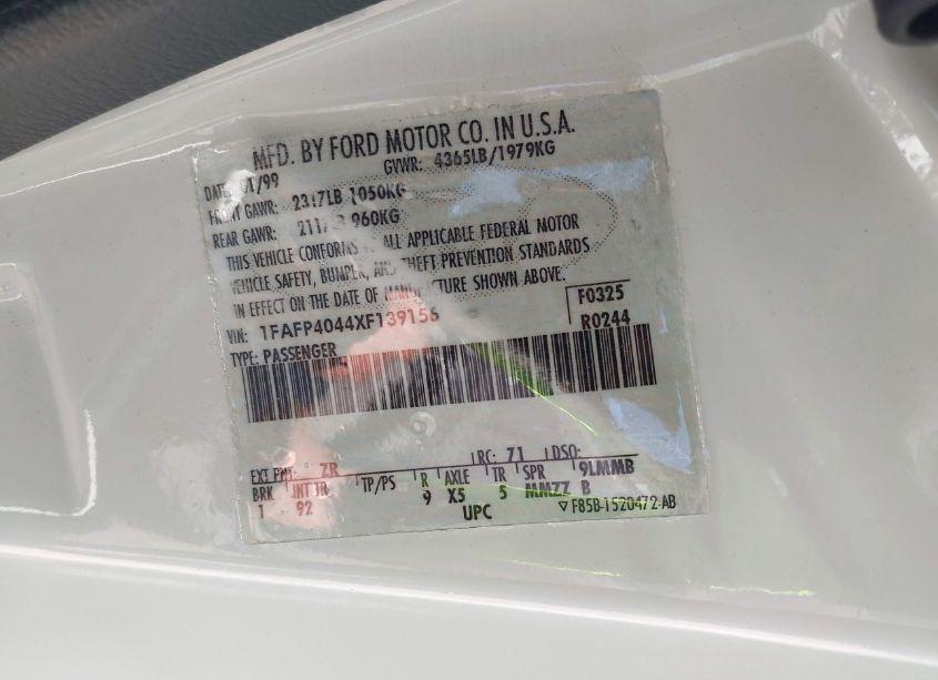 Photo 9 of 1999 Ford Mustang (VIN 1FAFP4044XF139156)