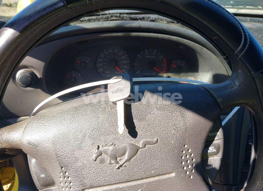 Photo 11 of 2001 Ford Mustang DELUXE (VIN 1FAFP40451F110966)