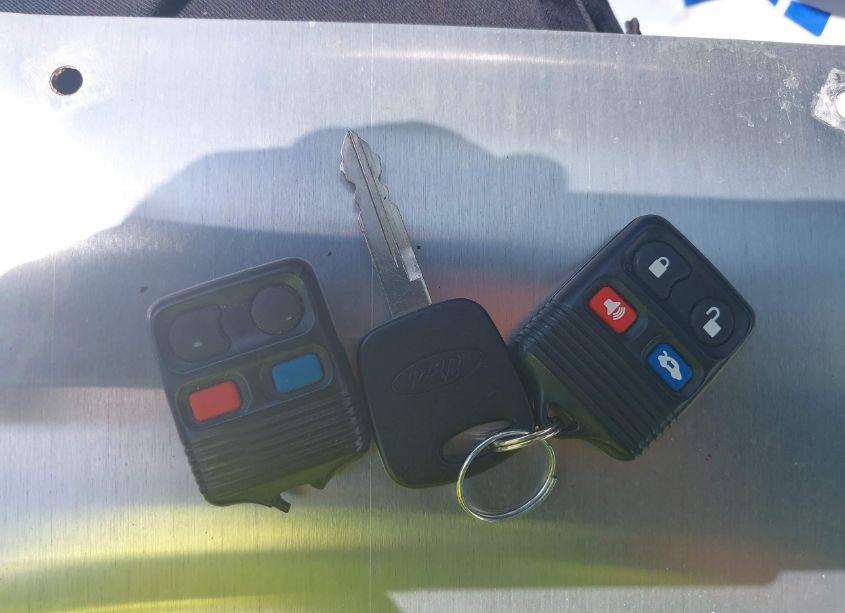 Photo 11 of 2001 Ford Mustang N/A (VIN 1FAFP40451F161190)