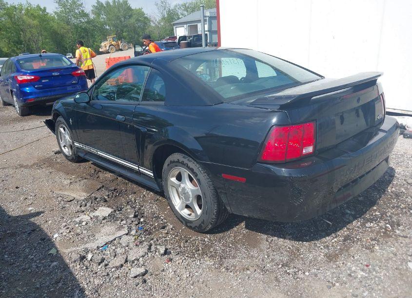 Photo 3 of 2001 Ford Mustang N/A (VIN 1FAFP40451F161190)