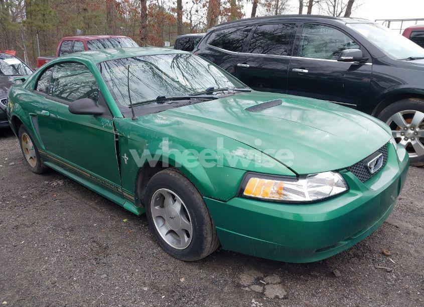 2001 Ford Mustang (VIN 1FAFP40451F186932) main photo