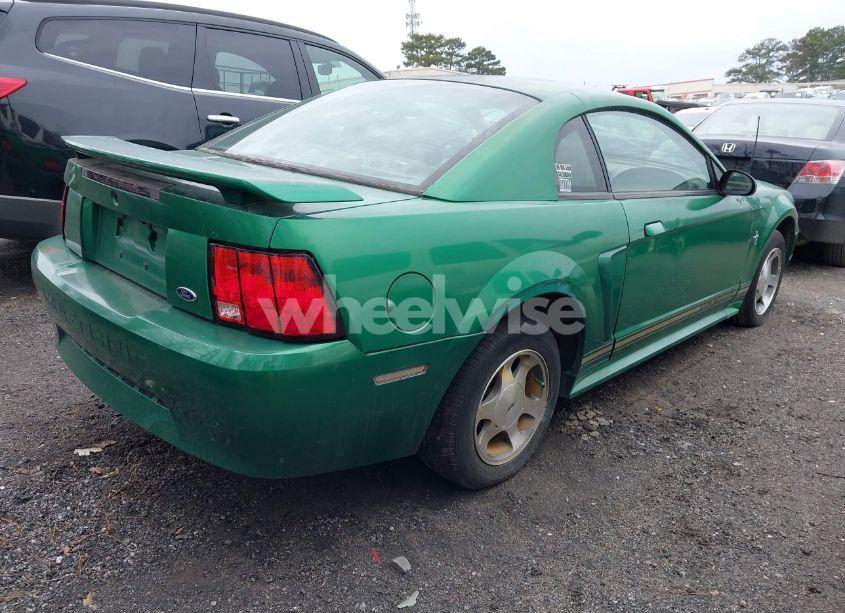 Photo 4 of 2001 Ford Mustang (VIN 1FAFP40451F186932)